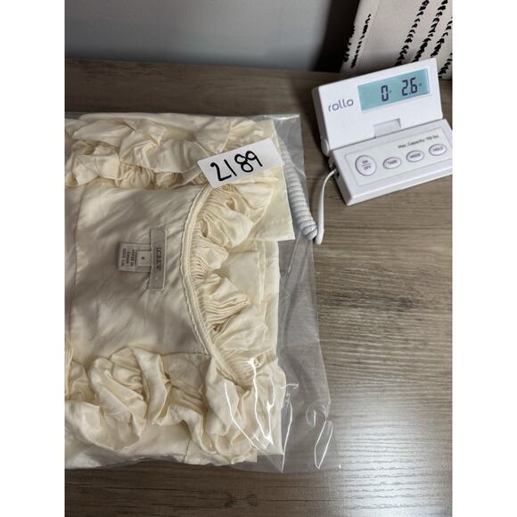 J.Crew 100% Silk Annalise Ruffle Top 4 Ivory Quiet Luxury Preppy Old Money - Picture 12 of 12